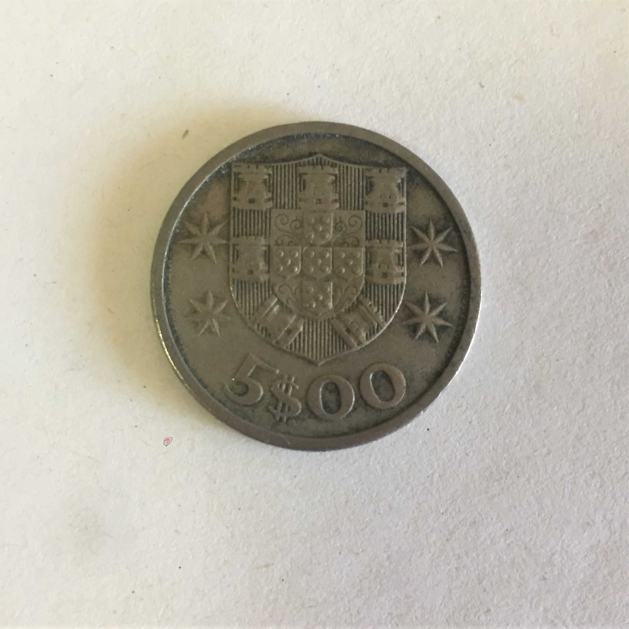 Moedas de 5 escudos