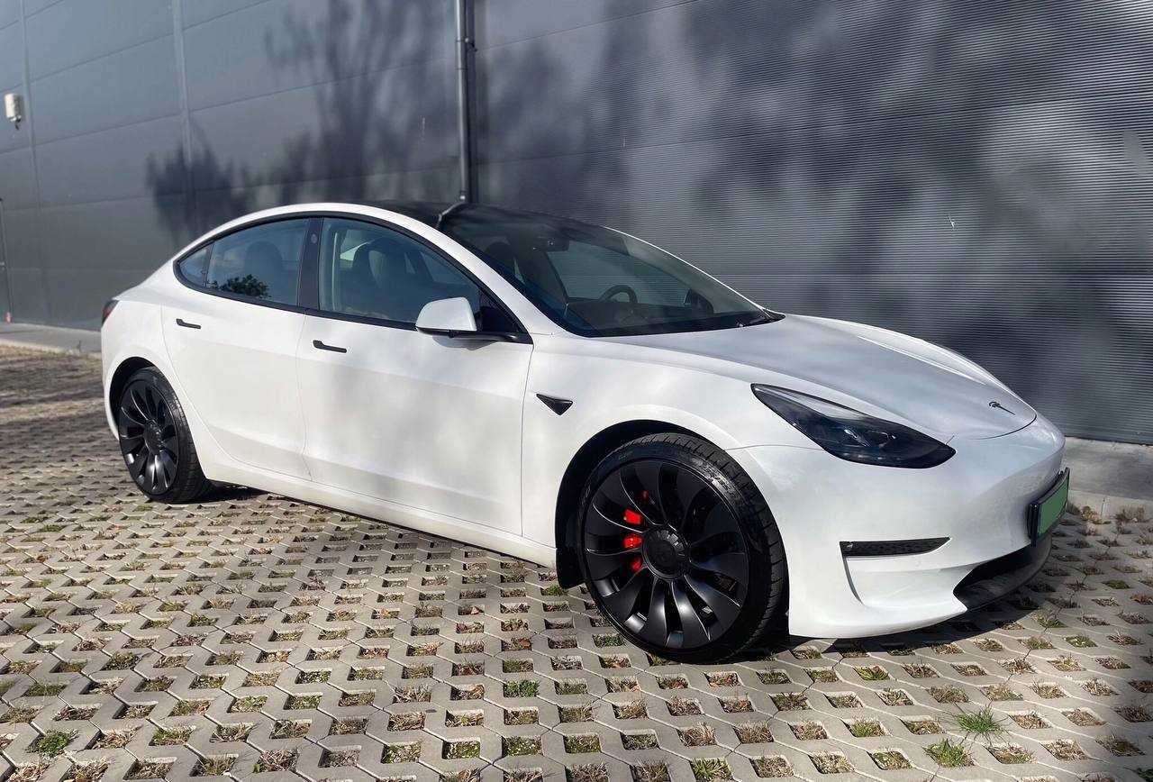 Tesla Model 3 Performance 2022