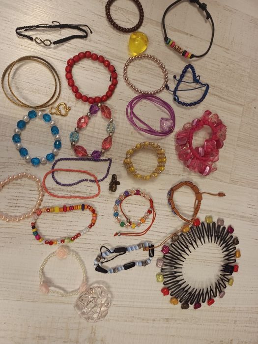 Zestaw bransoletek dla dziewczynki