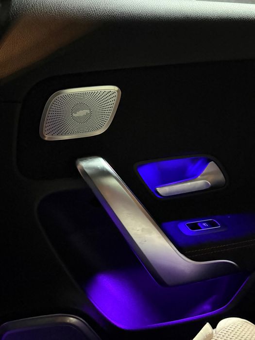 Mercedes A 180 d AMG Line 2020 •DIGITAL LIGHT • Burmester