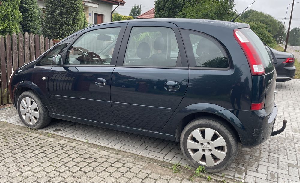 Opel Meriva A 1,6b 100km lpg hak