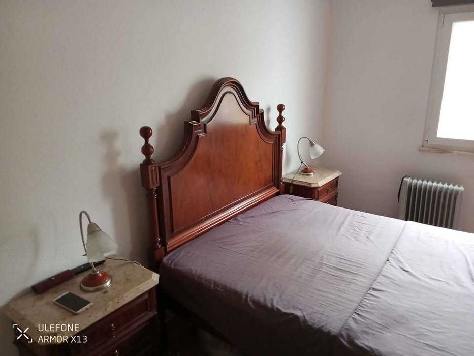 mobilia quarto com marmore bem estimada