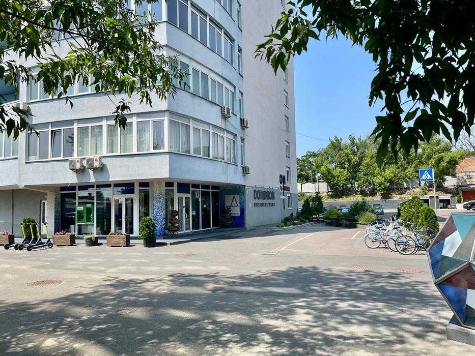 Оренда 185 м2. пiд ресторан, кафе, пiцерiю бiля пл.Космонавтiв