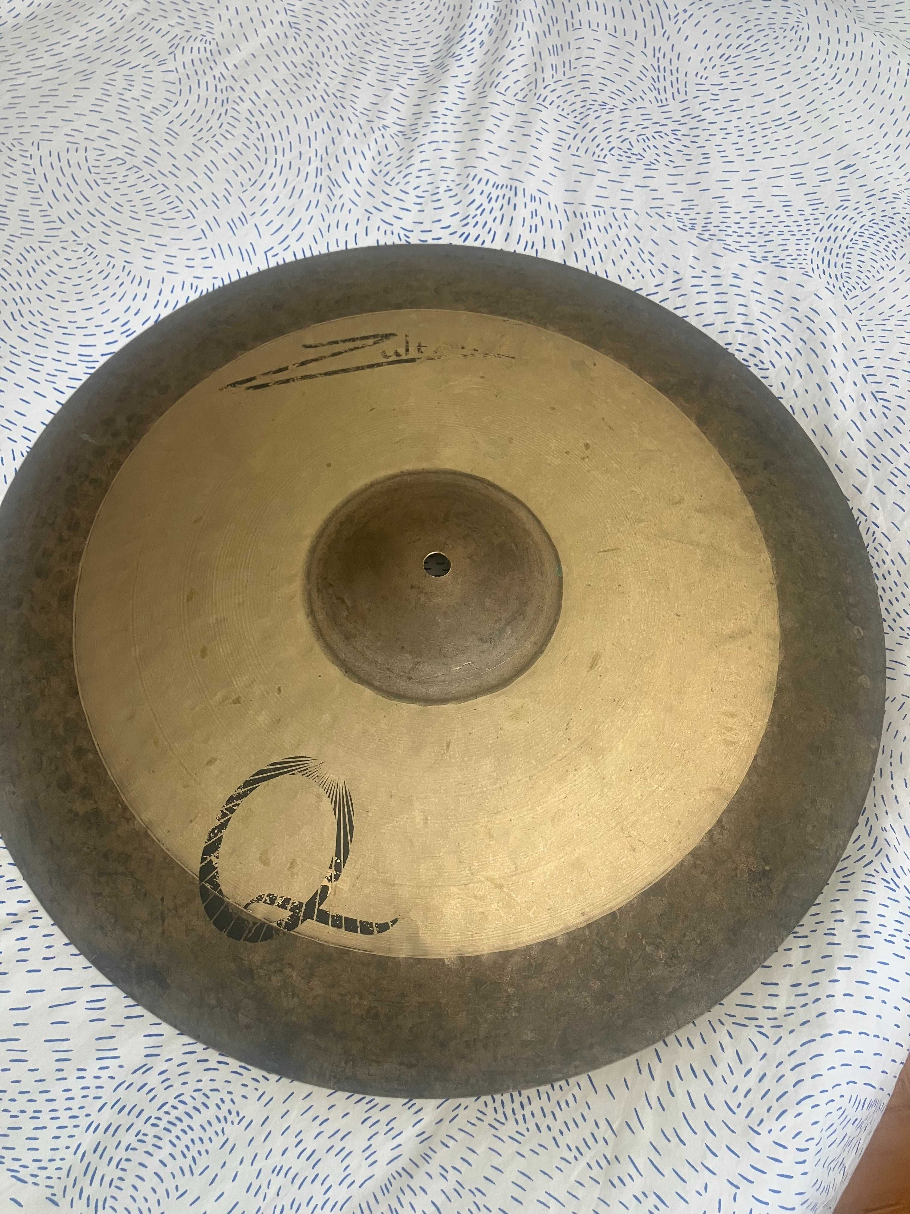 Zultan Q Series Crash 18″ (usado, bom estado)
