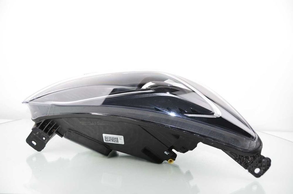 FORD FOCUS LED prawa lampa przednia