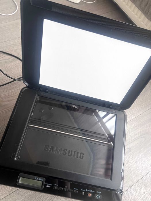 МФУ Samsung SCX-4300