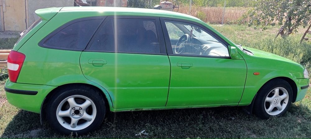 Продам Mazda 323f
