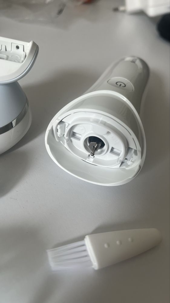 Philips SatinShave Advanced BRL130