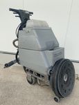 Lavadora chão Numatic