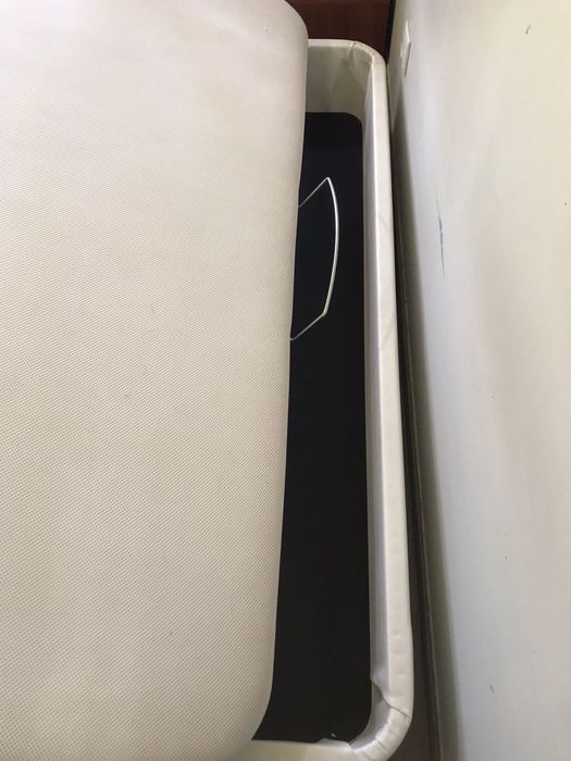 Sommier 160x200 ikea com arrumação