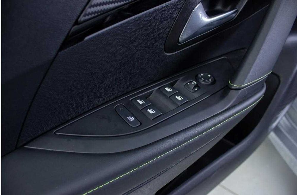 Peugeot e-208 GT LINE 100% Elétrico