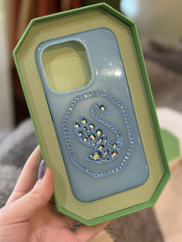 Чехол Swarovski iPhone 14 Pro оригинал