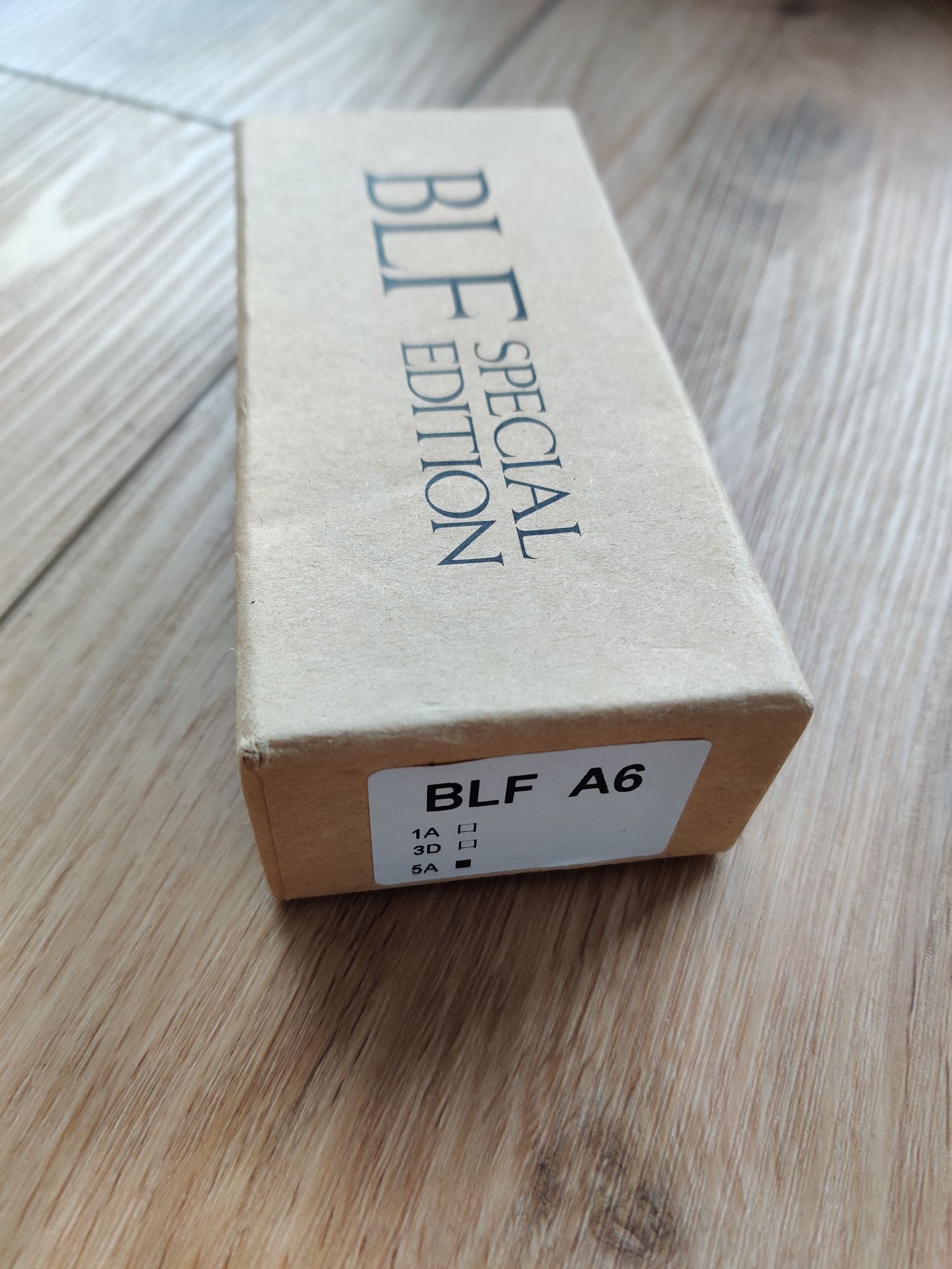 Latarka BLF A6 5A Special Edition xpl-hd 4000K z akumulatorem