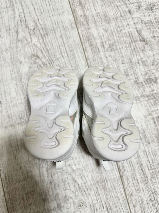 Дитячі кросівки Fila Ray (EUR 22)