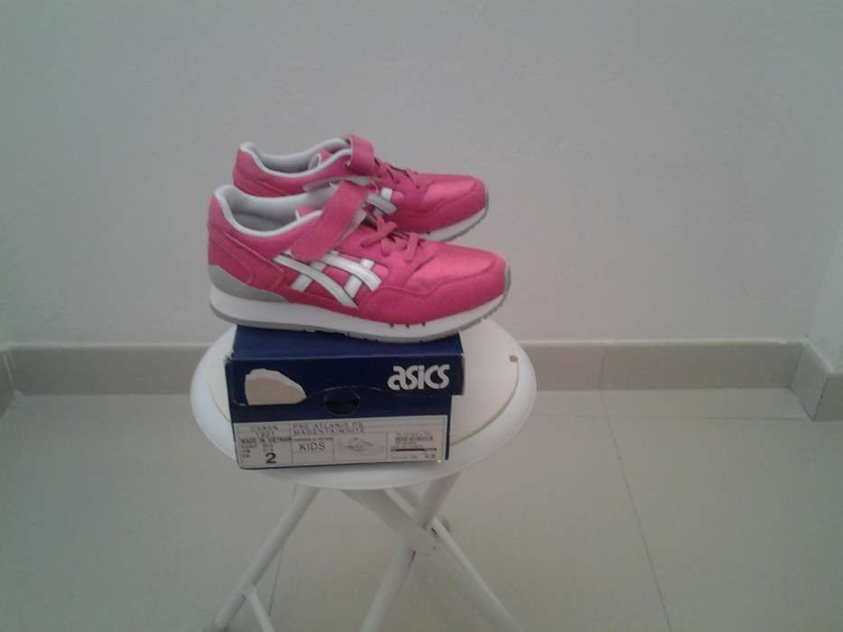 Ténis Asics NOVOS