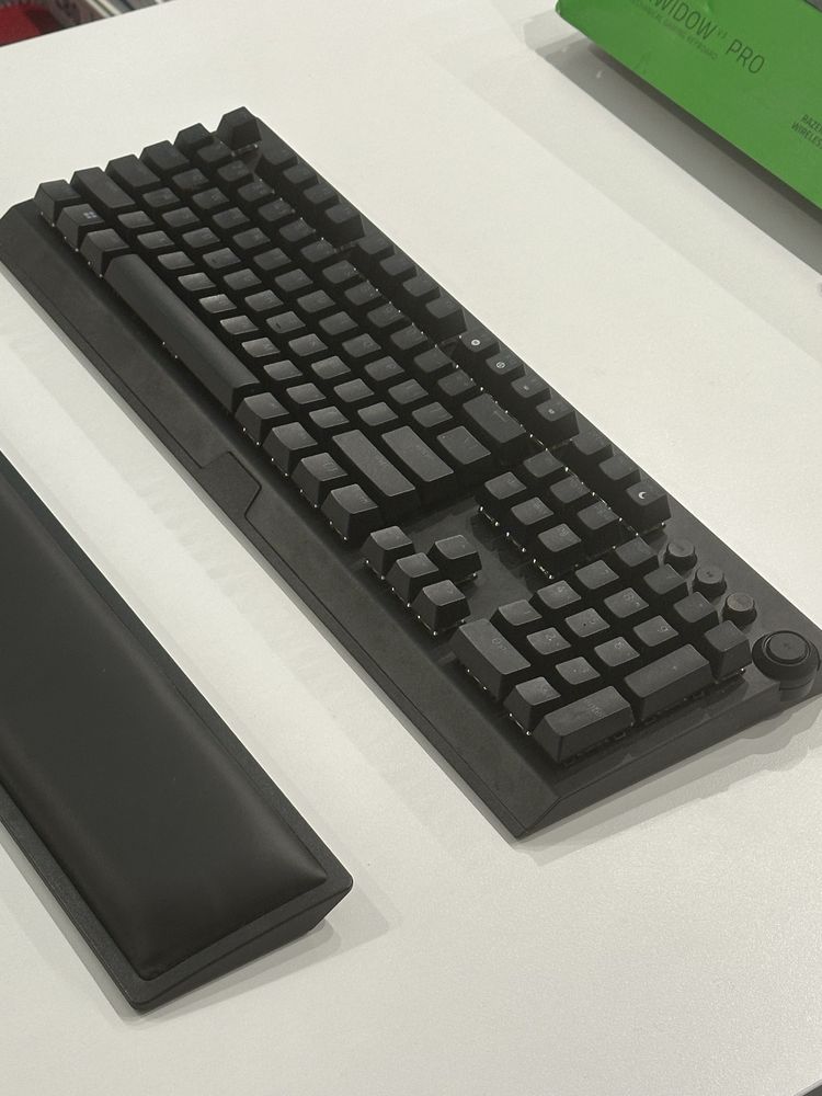 Klawiatura Razer Blackwidow V3 Pro Wireless Yellow Switch