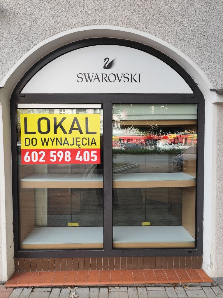 Wynajmę lokal handlowo- usługowy
