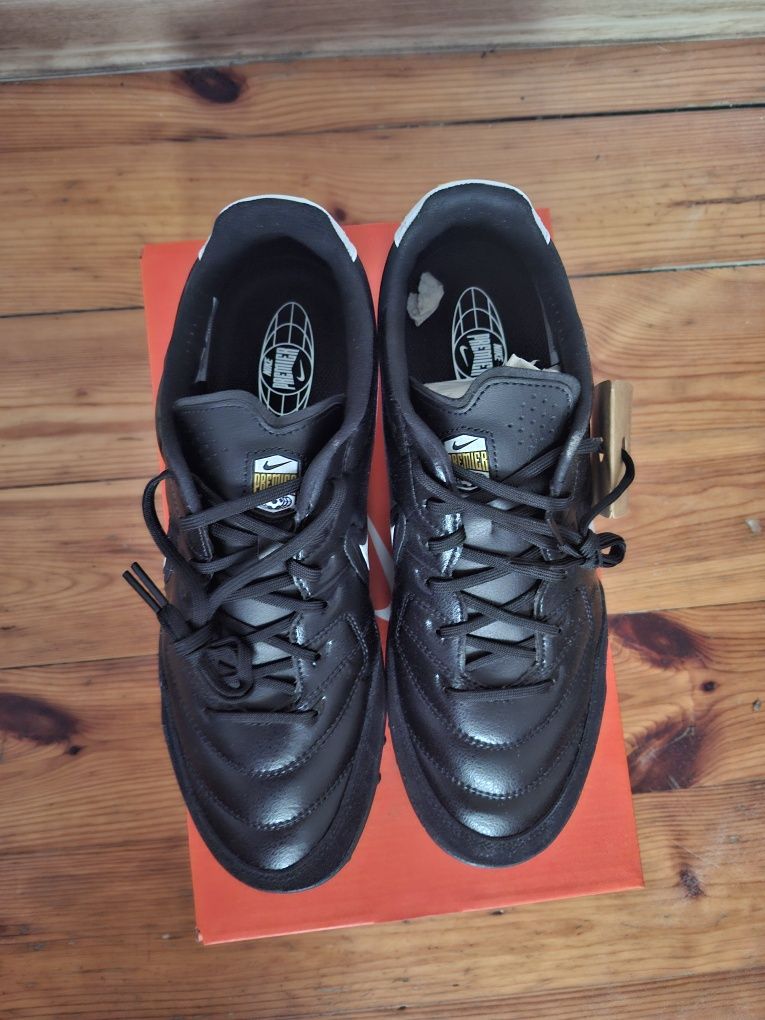 Buty Nike Premier IV TF