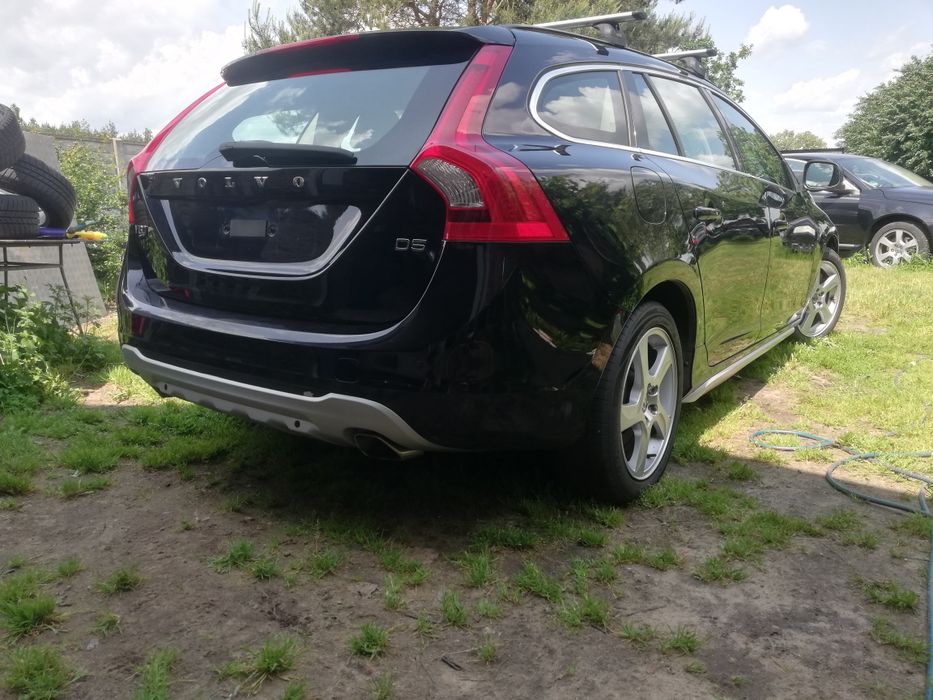 Volvo V60 12r D5 205km 452-26 całe na części
