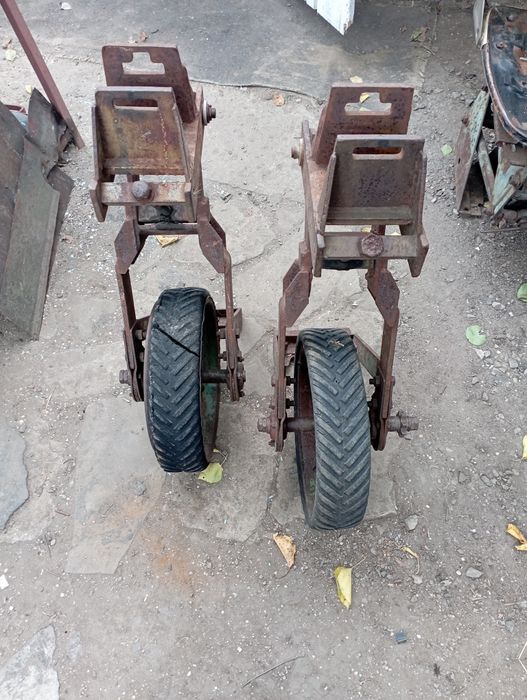 Продам колеса для полки , або сівалки