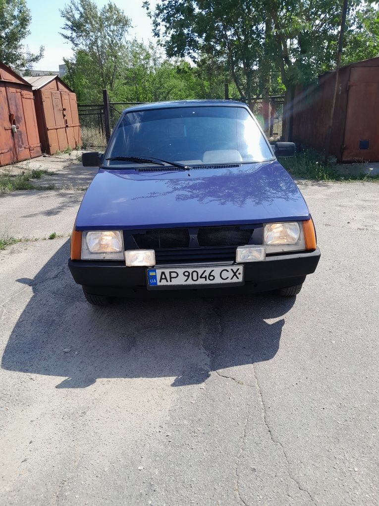 Продам таврию на газу