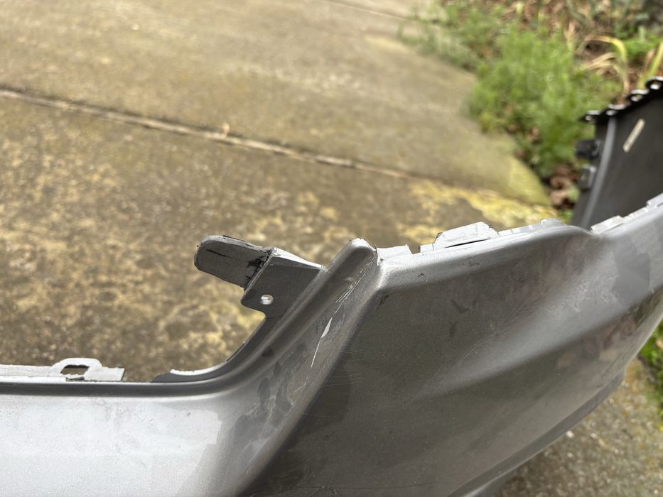 Бампер Jeep Cherokee KL 2019 (рест)