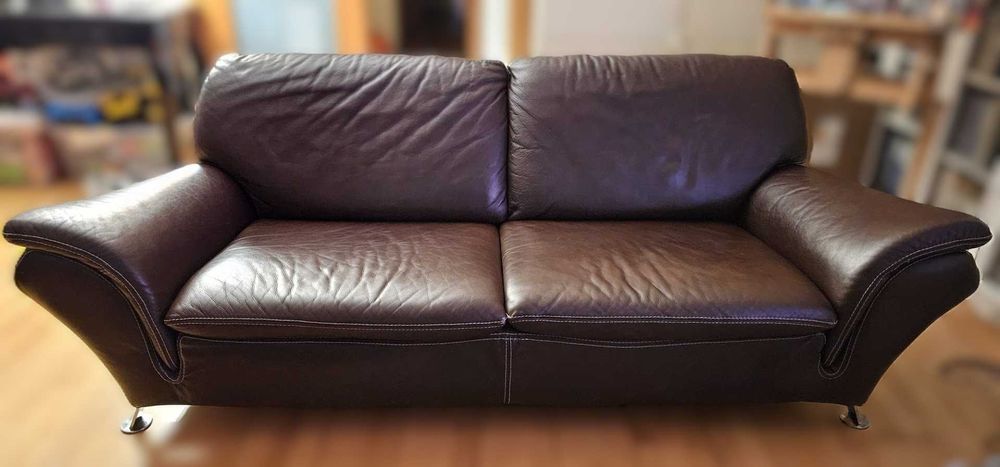 2 Sofás Chateaux d’Ax em Pele Castanha