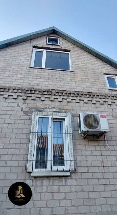 Продам большой 2 этажный Дом