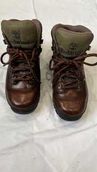 Botas timberland tamanho 37.5. Excelente estado