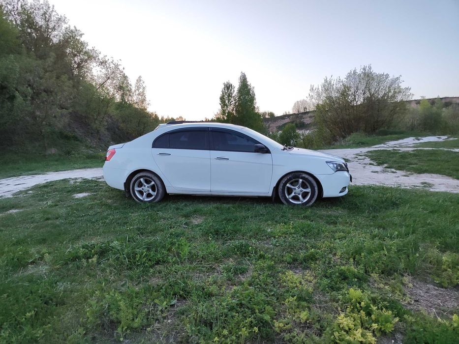Geely Emgrand EC7 2013 г.в.