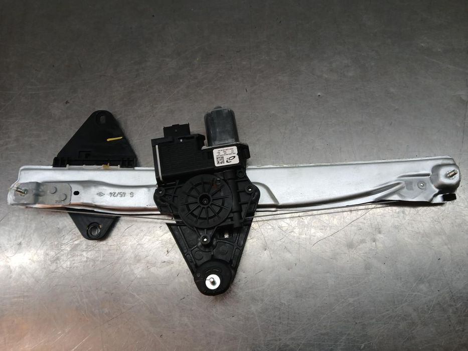 Elevador vidros frente esquerdo DACIA Sandero III