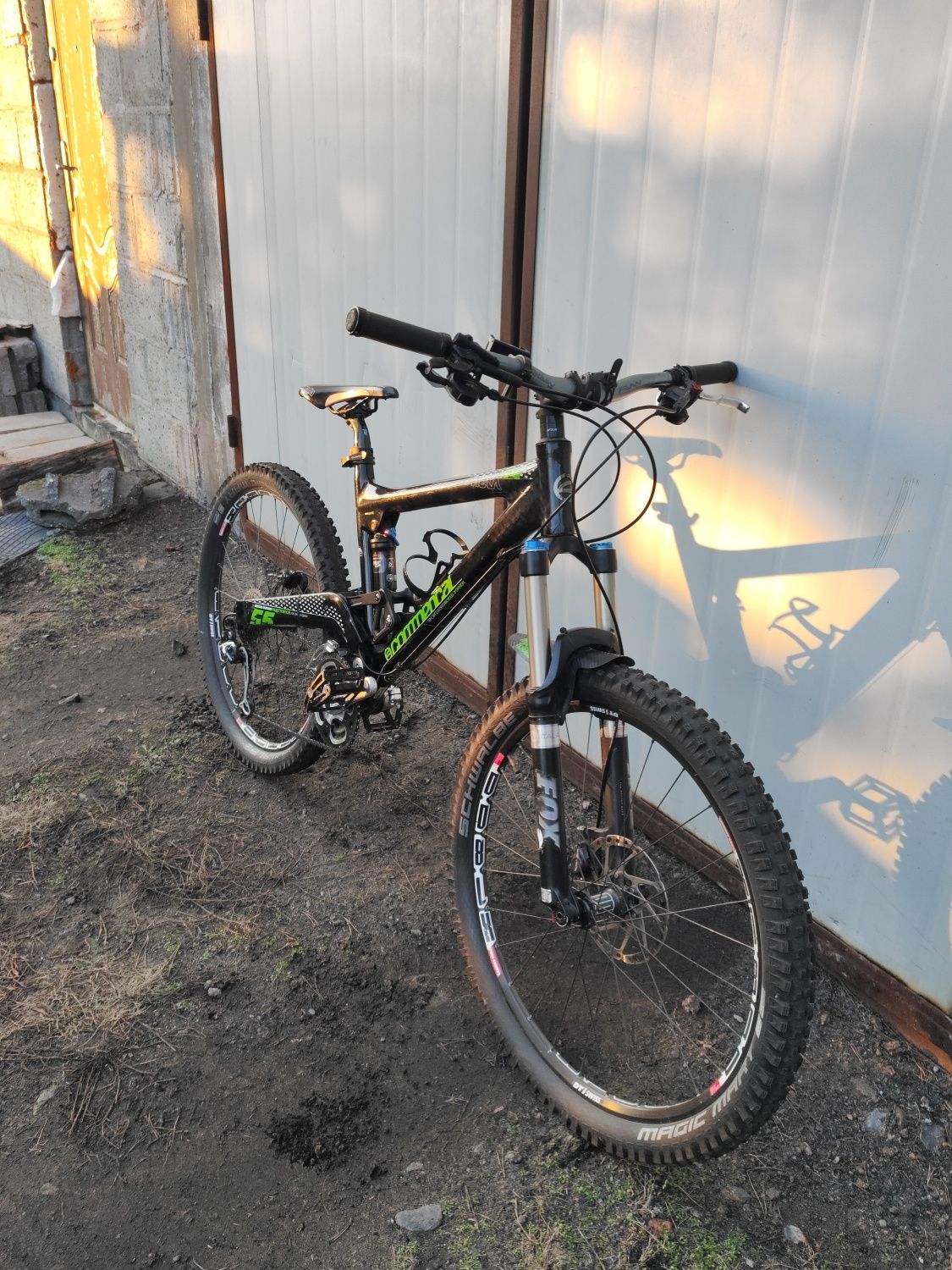Commencal meta 5.5 carbon 26 koło