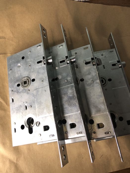 Замок якість двері ворота Kale 252R