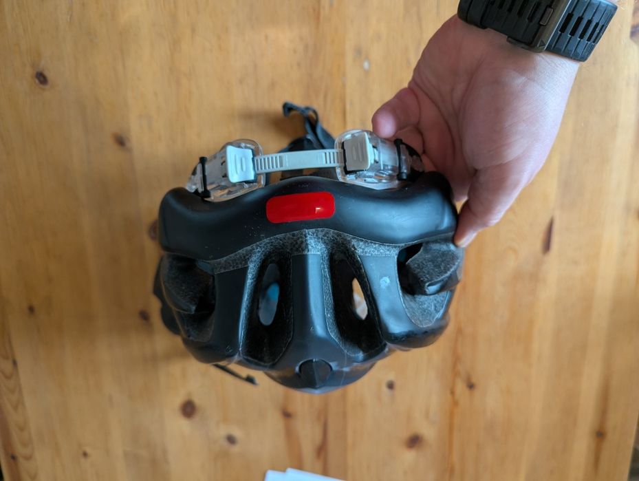 Kask rowerowy B'twin S