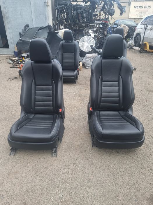 сидения Lexus NX с вентиляцией, спорт