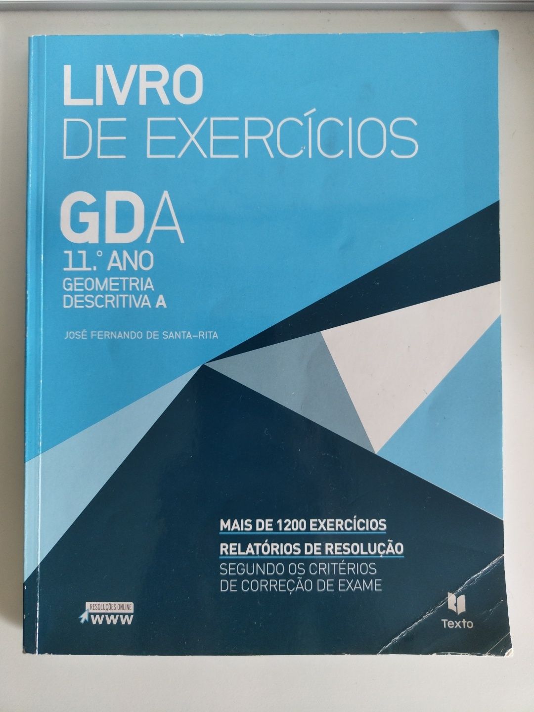 Livro exercicios geometria descritiva 11°