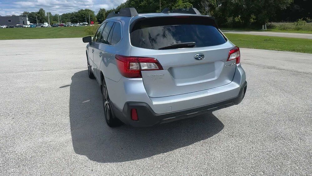 Subaru Outback      2019