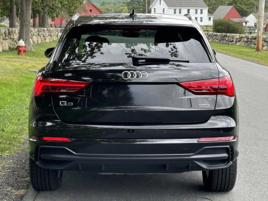 Audi Q3 quattro Premium Plus S Line      2022