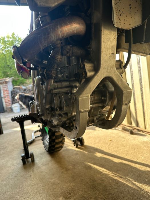 Kawasaki kxf 450 sprzedam pilnie do końca tyg 14,000 do negocjacji