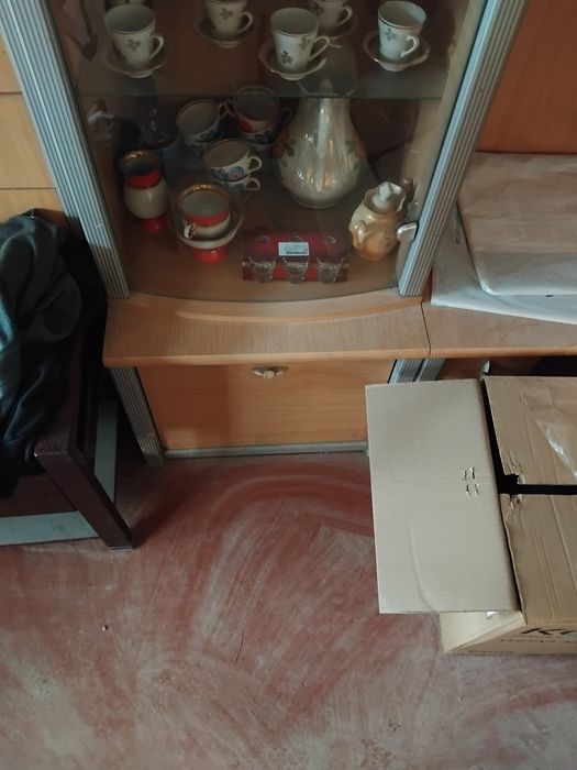 Продам стенку хорошее состояние