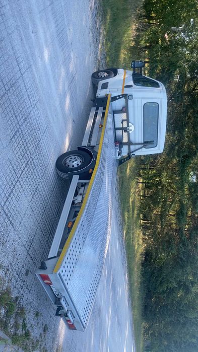 Wynajem Busa 9-Osobowego Laweta Blaszak | Transport | Atrakcyjne Ceny