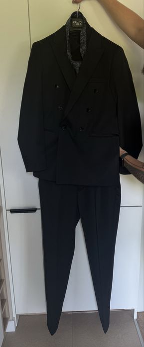 Czarny garnitur zestaw komplet wesele elegancki w stylu włoskim Pawo