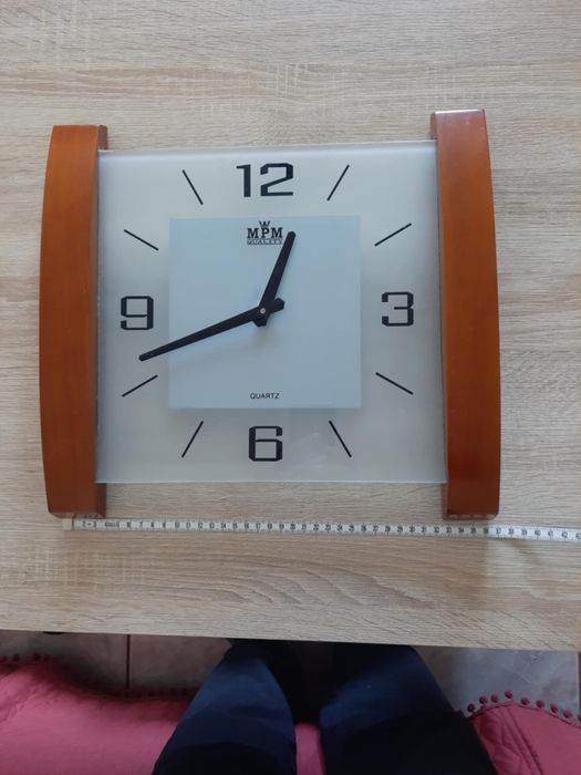 Zegar ścienny MPM Quartz