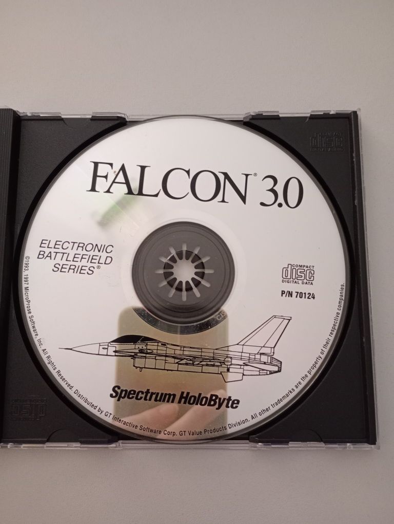 Falcon 3.0 Spectrum HoloByte PC