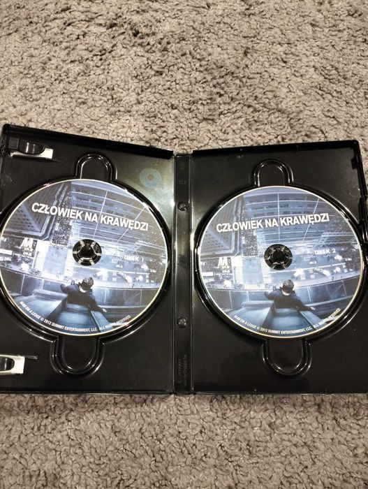 Człowiek na krawędzi film 2xVCD