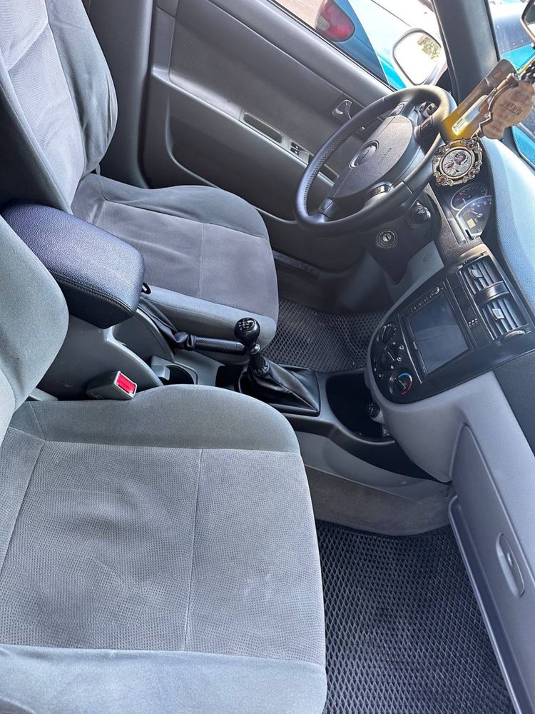Продам Chevrolet Lacheti 2008, Г/Б.