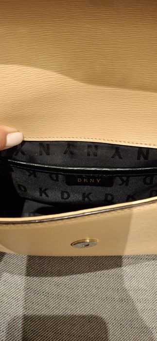 Torebka listonoszka DKNY