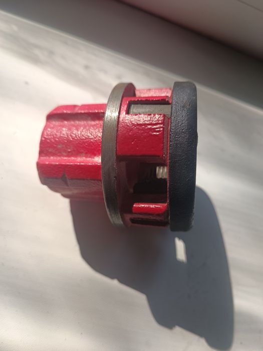 Продам клупп для трубы