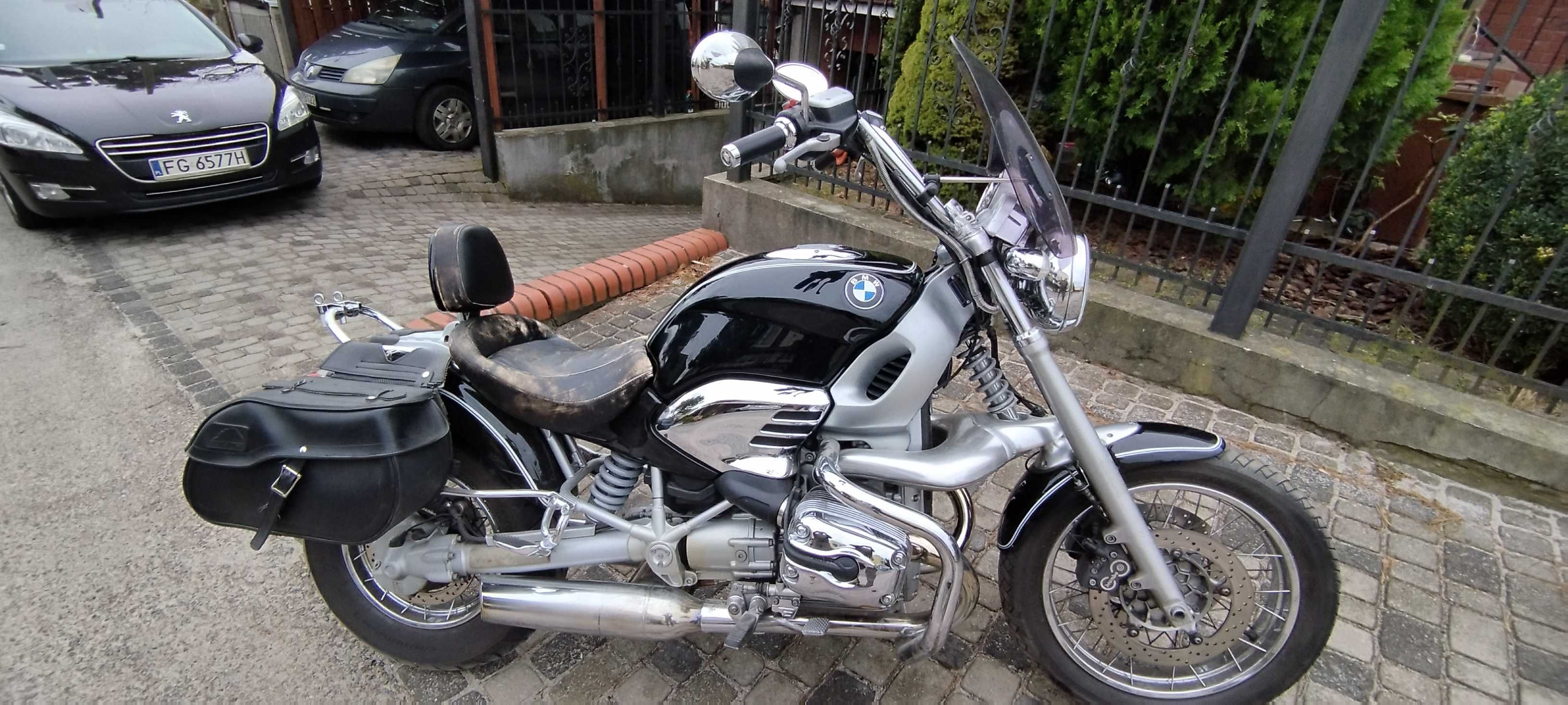 BMW R850C BOND jak r1200c