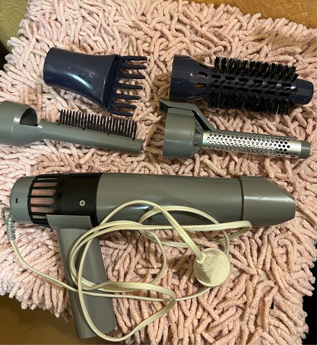 Фен для волос и плойка